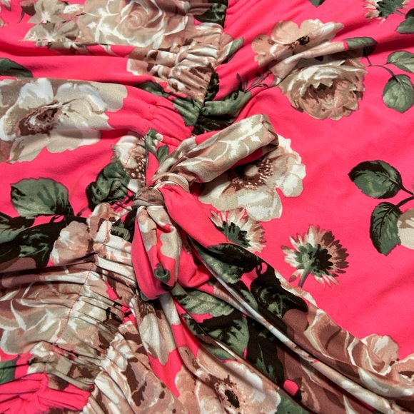 Gorgeous soft dress - Picture 6 of 8